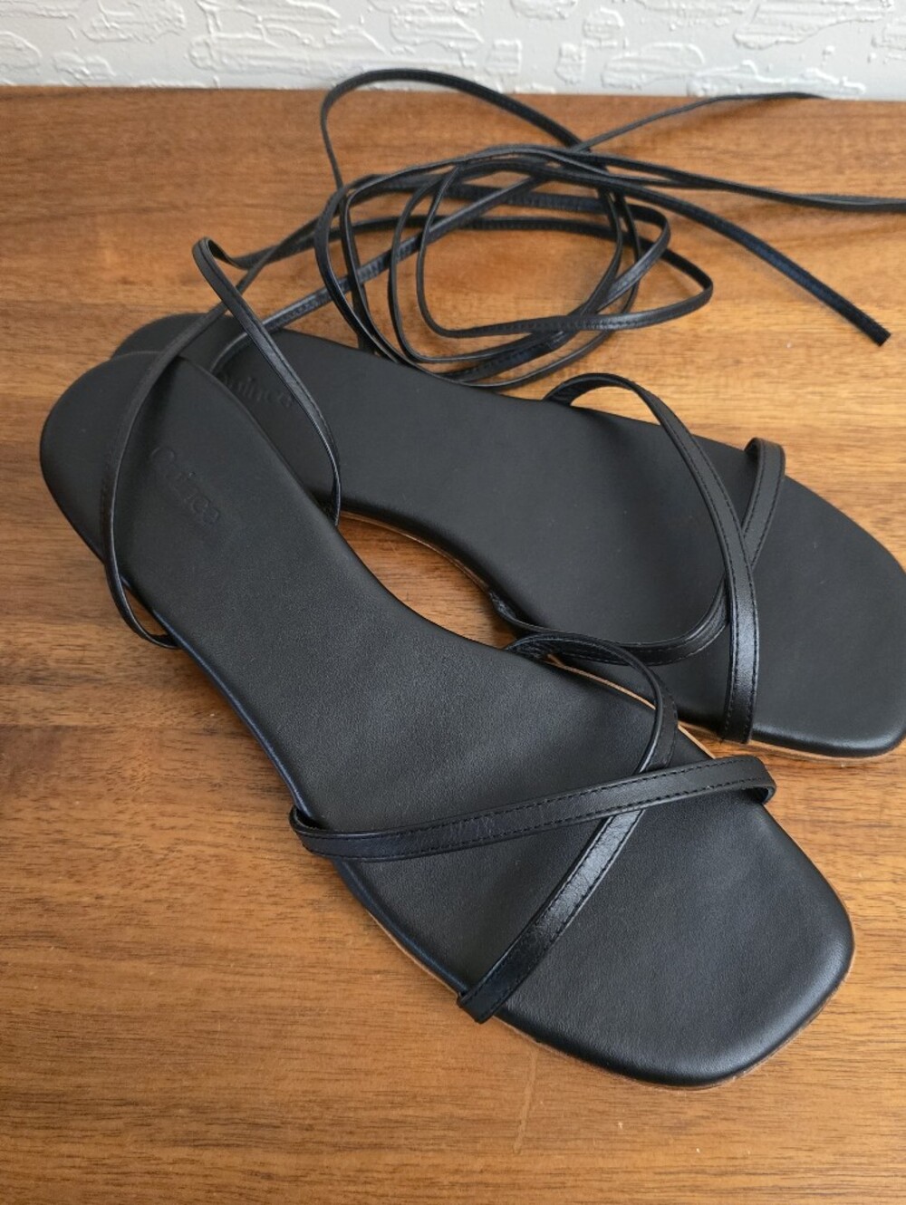 Quince Black Leather Wrap Sandals US8